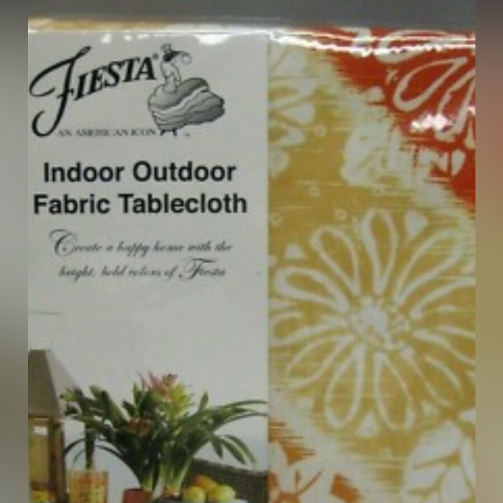 Fiesta tablecloth 70” round - Picture 10 of 10